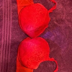 42DD, Red Lace, Cacique bra, Mesh sides